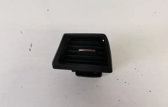 Nissan Leaf II (ZE1) Dashboard side air vent grill/cover trim 687605SK0B