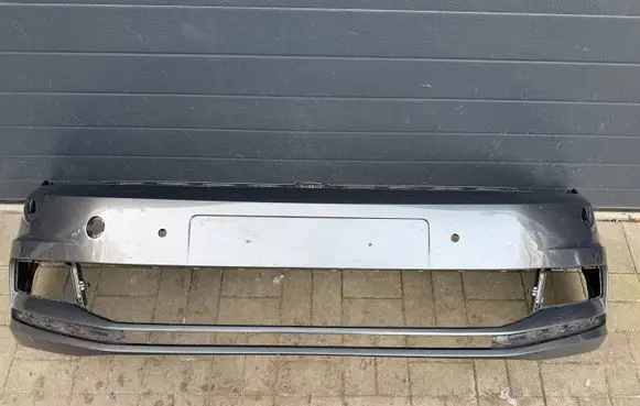Volkswagen Touran III Front bumper 5ta807221a