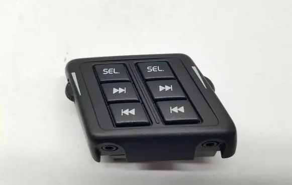 Volvo XC90 Steering wheel buttons/switches 8666729 nr7682