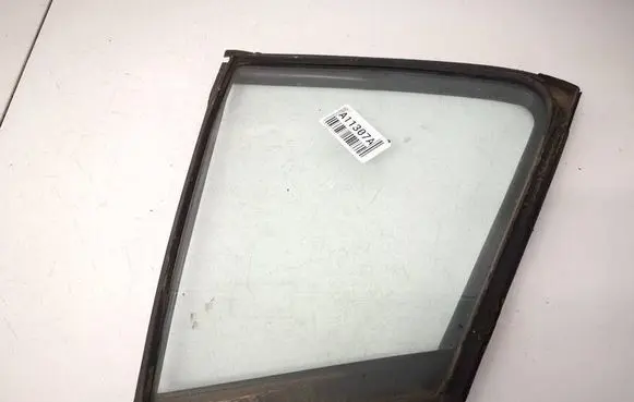 Honda Insight Front door vent window glass four-door 73491TM8