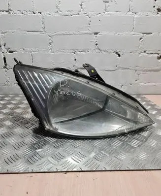 Ford Focus Headlight/headlamp