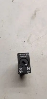 Volkswagen PASSAT B8 Passenger airbag on/off switch 5q0919237