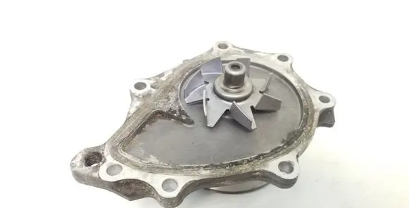 Toyota Avensis T250 Water pump
