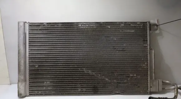 A/C cooling radiator (condenser)