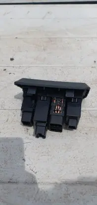 Hyundai Santa Fe Headlight level height control switch