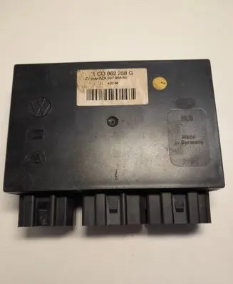 Volkswagen Golf IV Comfort/convenience module 1C0962258G