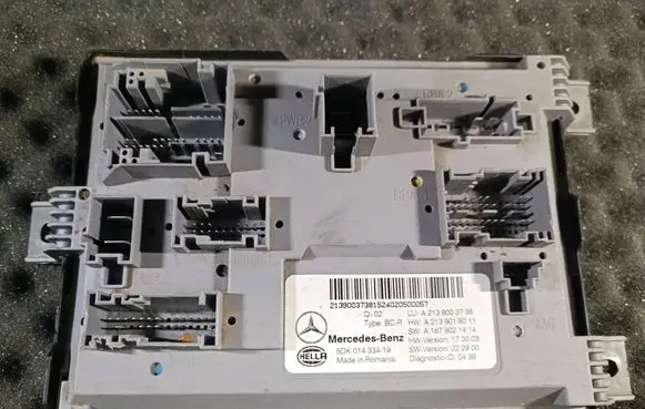 Mercedes-Benz E W213 Central body control module A2139003738