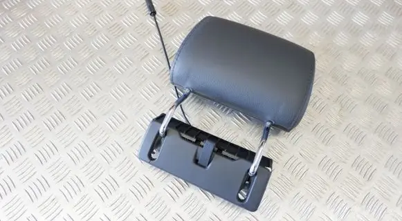 Audi Q7 4L Third row seat headrest 
