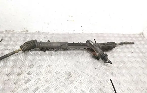 BMW 5 E39 Steering rack 6751745 K022084