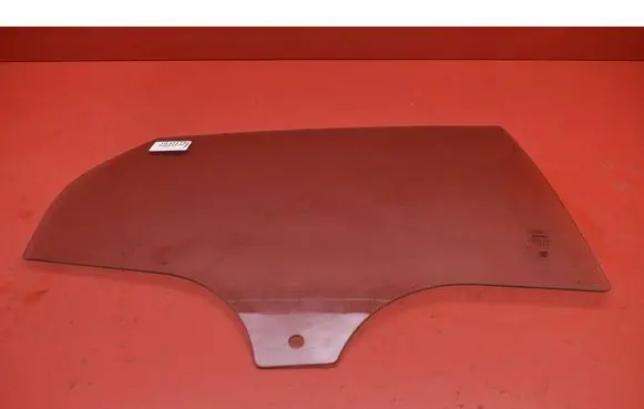 Ford Focus Rear door window glass 
