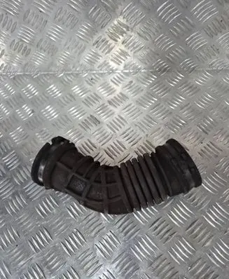 Opel Mokka Air intake duct part 95374553
