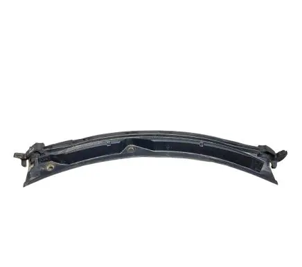 Chevrolet Traverse II Wiper trim 84315277 84334475