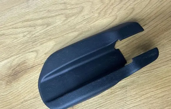 Honda Civic Front passenger seat rail trim 81104SMGAE010M1