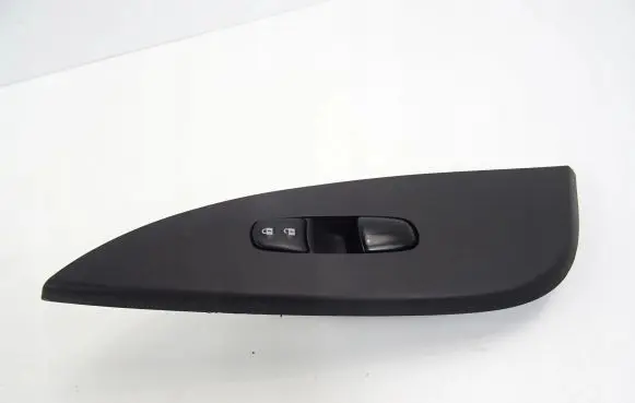 Nissan Pulsar Quarter vent window switch 809603ZL0A