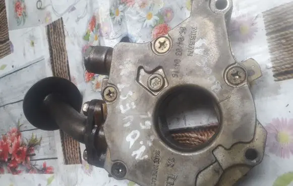 Nissan Quest Oil pump 0604030416