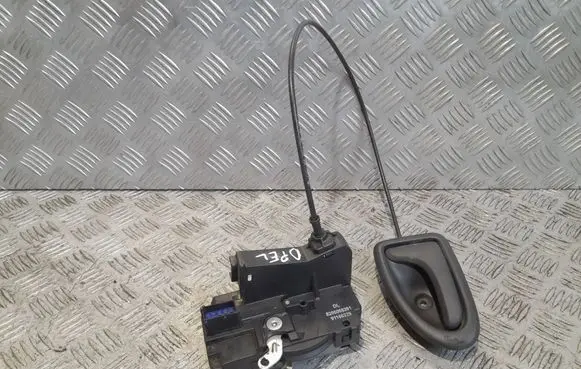 Opel Vivaro Front door lock 8200008261 91166229