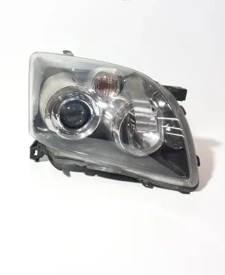 Toyota Avensis T250 Headlight/headlamp E411381