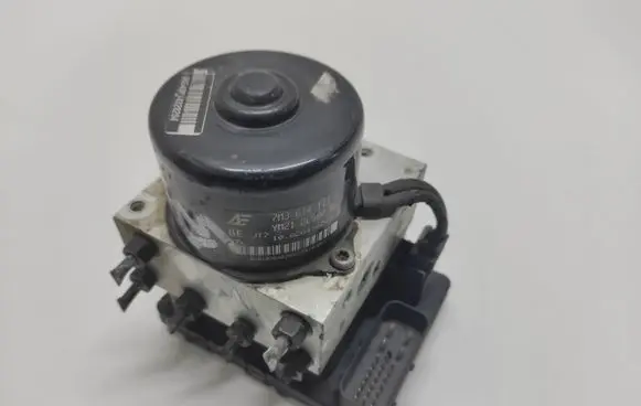 Volkswagen Sharan ABS Pump 1J0907379P 5WK8476 10094903313