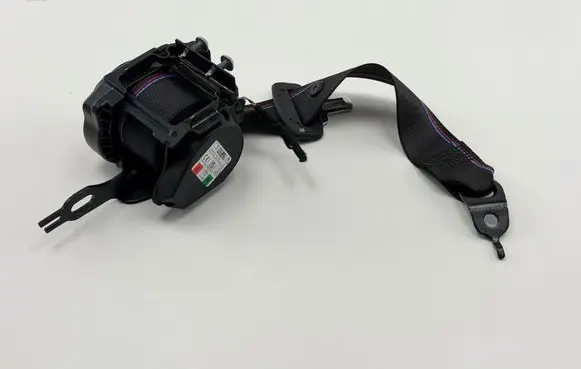 BMW 1 F20 F21 Front seatbelt 0589P1000277