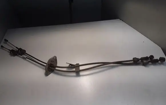 Honda CR-V Gear shift cable linkage 4HTA079
