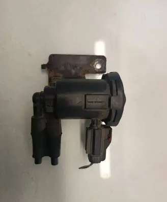 Chrysler Voyager Vacuum valve 