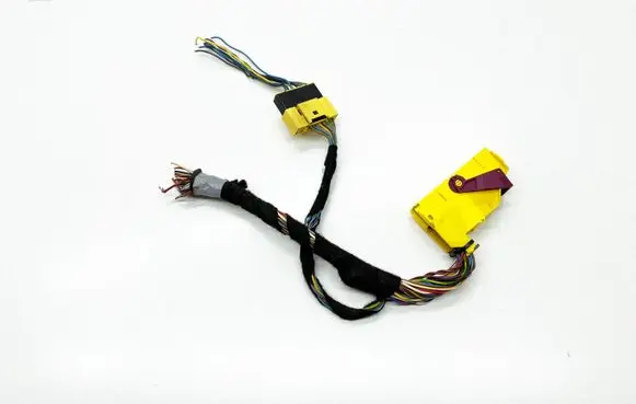 Mercedes-Benz C W203 Airbag squib ring wiring M1084Y203 M1084