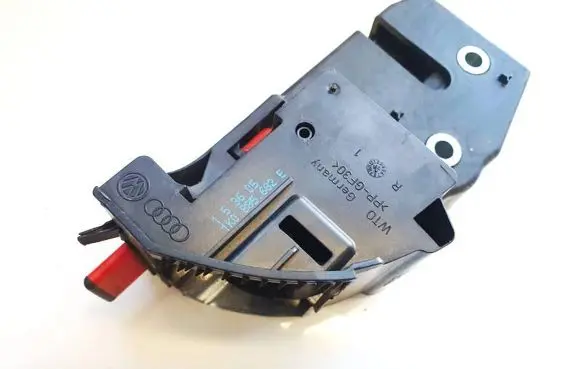 Skoda Octavia Mk2 (1Z) Seat back rest lock catch 1k0885682e