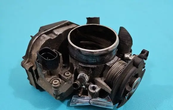 Audi A4 S4 B5 8D Throttle body valve 058133063 IMPRK1515295