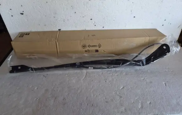 Alfa Romeo Stelvio Front wiper blade arm 50566906 97036203 68548097AA