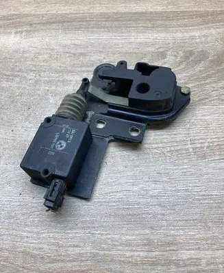 BMW 5 E34 Tailgate boot lock/latch motor 8360193 4062048