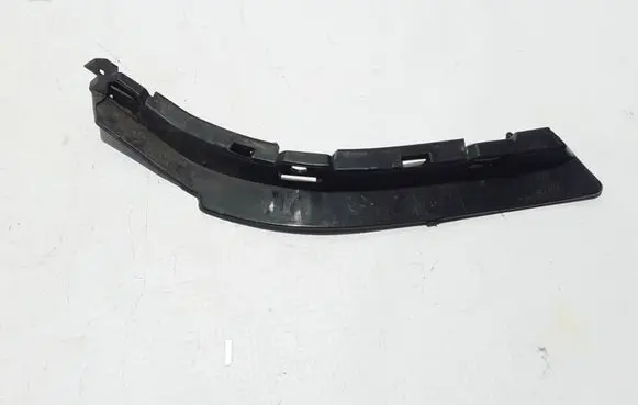 Mercedes-Benz Vito Viano W447 Fender mounting bracket 4478850421