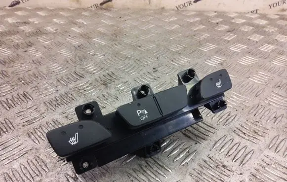 Hyundai ix35 Seat heating switch 93310-2Y100