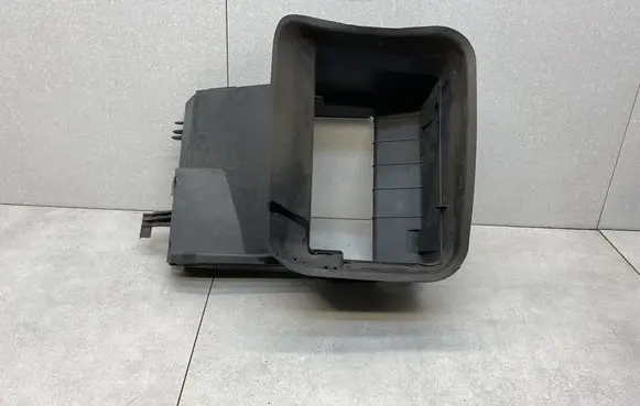 Renault Captur Air intake duct part 215580321R