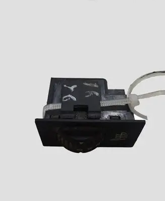 Peugeot 3008 I Seat heating switch 96619006XT 32419806