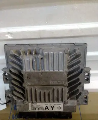 Nissan Qashqai Engine control unit/module S180033104A S180033104 23710JD54D