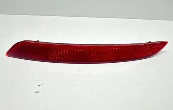 Peugeot 308 Rear tail light reflector 9804315280