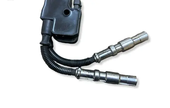 Mercedes-Benz SL R230 High voltage ignition coil A0001587803