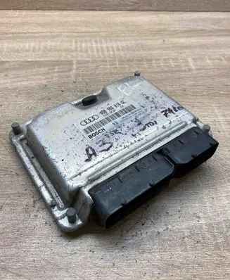 Audi A3 S3 8L Engine control unit/module ECU 038906019GC 0281010892
