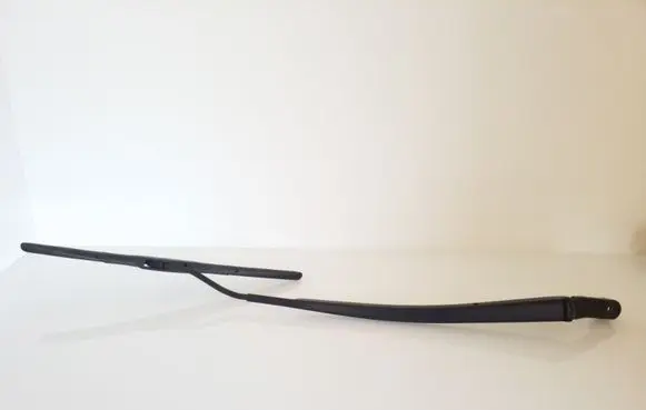 Toyota RAV 4 (XA30) Windshield/front glass wiper blade 