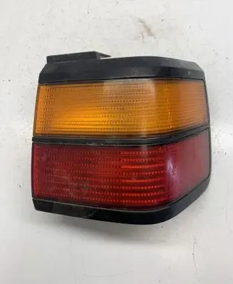 Volkswagen PASSAT B3 Rear/tail lights 357945112 357945258