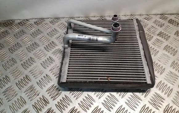 Air conditioning (A/C) radiator (interior)