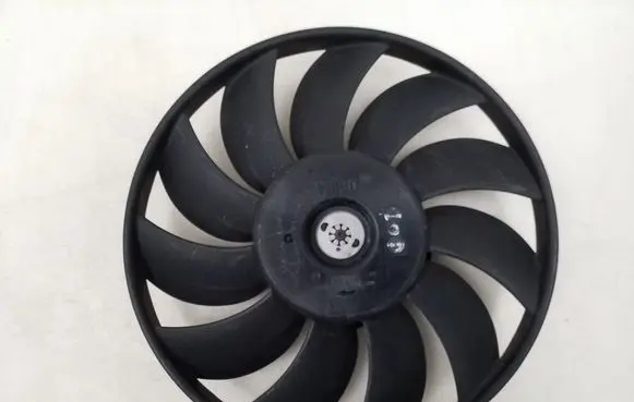 Opel Signum Radiator cooling fan shroud 869234B