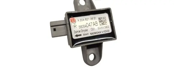 Chrysler Grand Voyager V Airbag deployment crash/impact sensor A2048210651 5WK43902 56054047AB