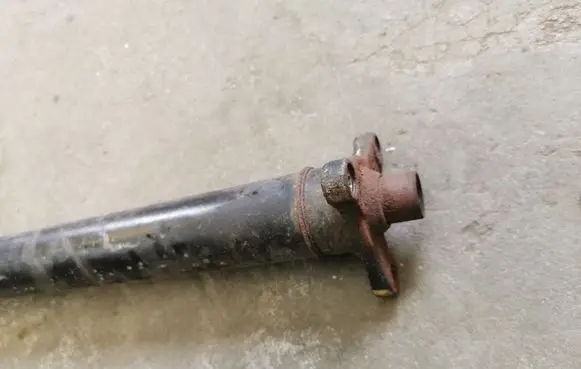 Mercedes-Benz GLS X166 Rear driveshaft/prop shaft A1664102201