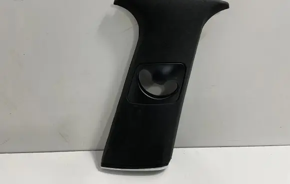 BMW X6 E71 (B) pillar trim (top) 6979850