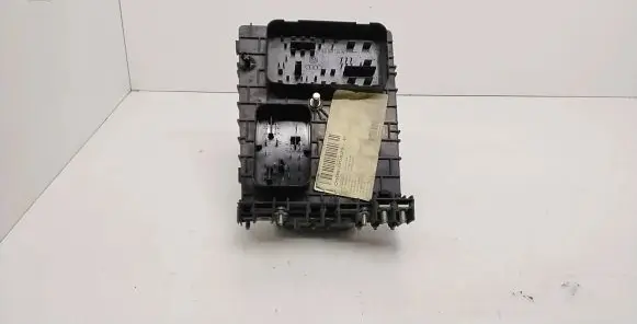 Volkswagen Touran I Fuse module 1K0937124K 014189861