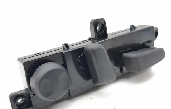 KIA Niro Seat control switch DE422012040153