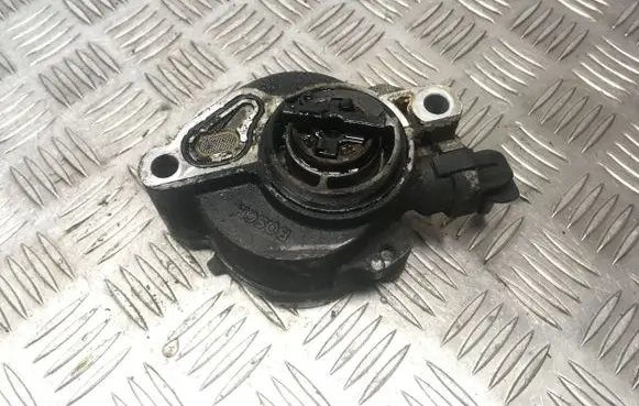 Peugeot Partner Vacuum valve D1562C2 1611P