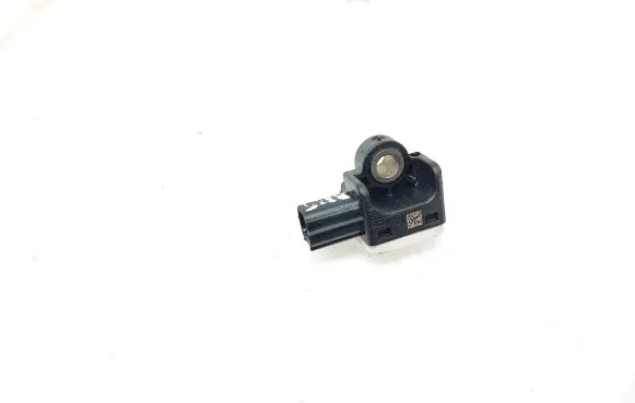 Ford Focus Airbag deployment crash/impact sensor 8M5T14B342AC 090905100 C83HA