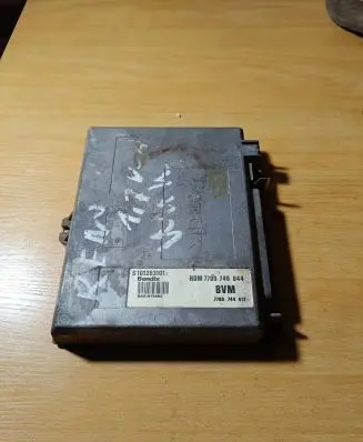 Renault 19 Engine control unit/module 7700744412 7700746044